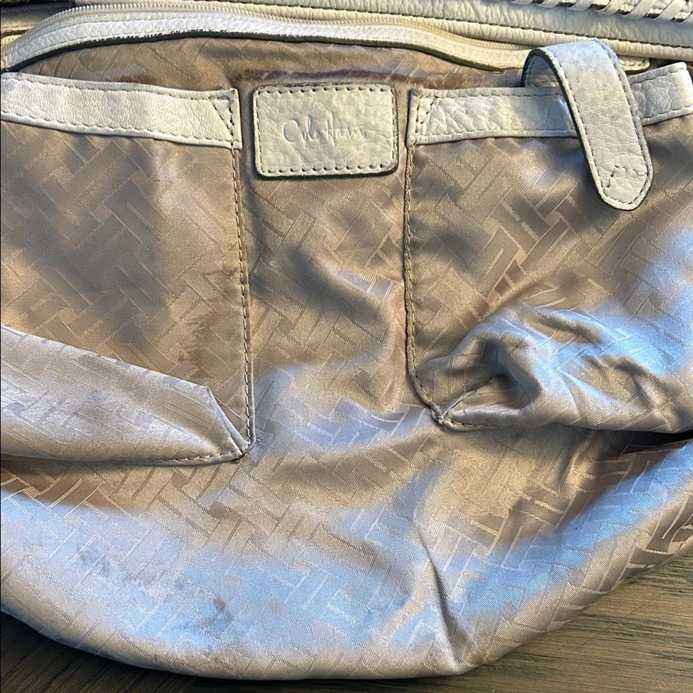 Cole Hann Cream/WhiteLeather Shoulder Bag